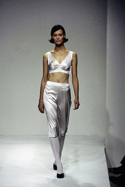 Look 24